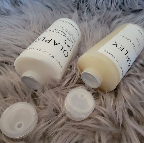 Olaplex N°.4 and. 5 Bond Maintenance Shampoo and Conditioner 8.5 oz each - Picture 3 of 5